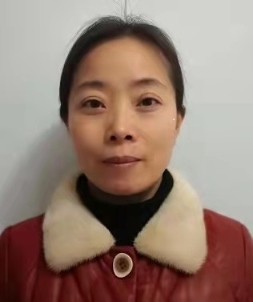 張澤梅照片
