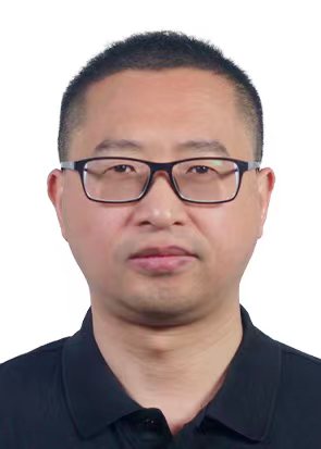 何建興.jpg